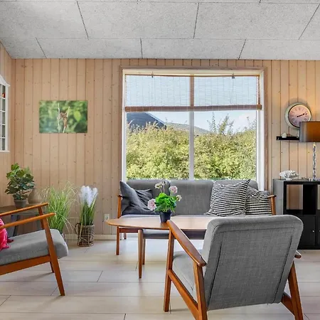 Amazing In With Kitchen *