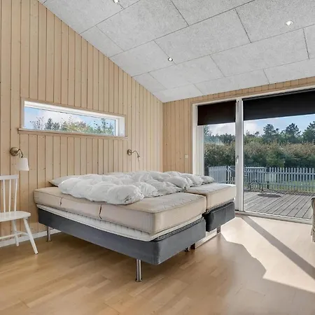 Amazing In With Kitchen *